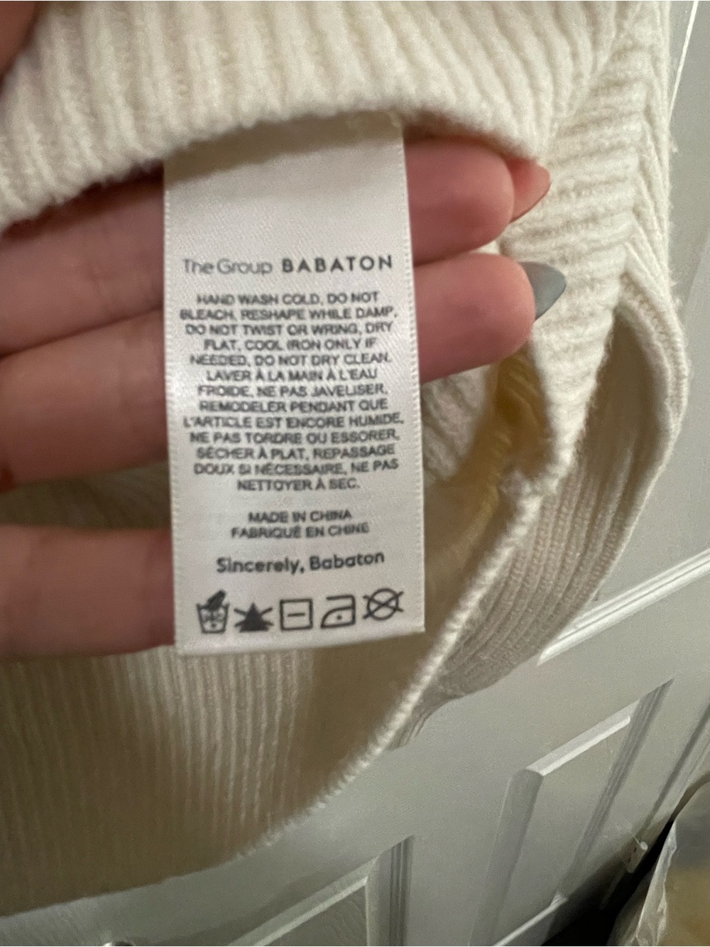 Babaton Cream Ribbed V‑Neck Button Front Cardigan - Picture 4 of 5